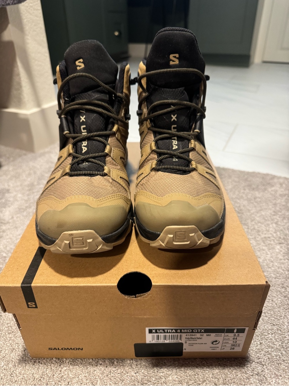 Salomon Men's X Ultra 4 Mid GTX Hiking Boots - Tan/Black